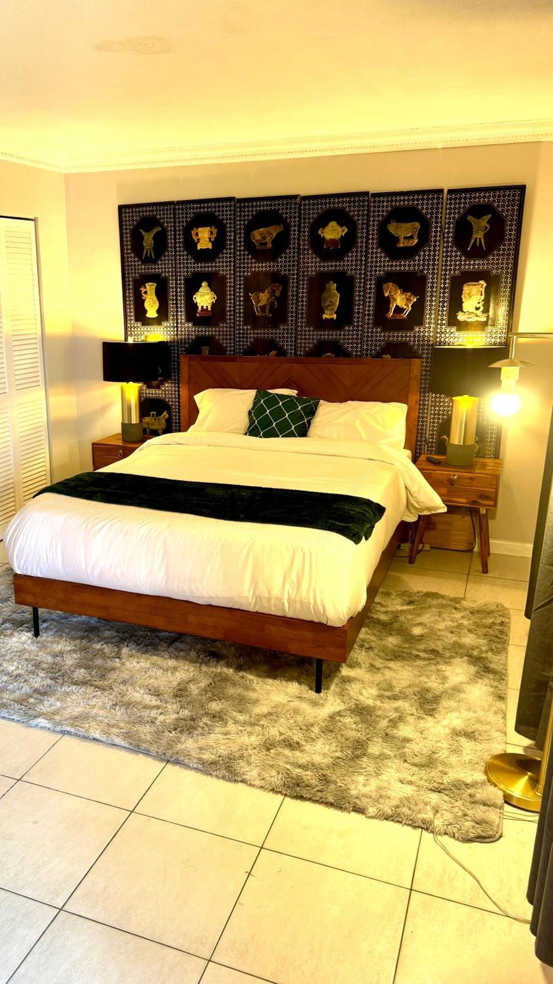 Fort Lauderdale Elegant Room Rental With Private Bath And Entrance Exterior photo